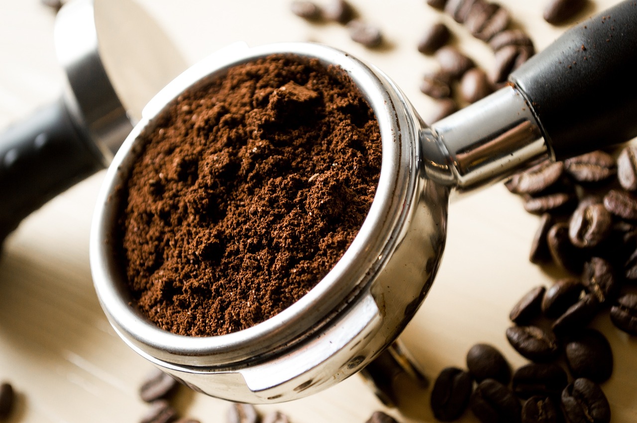 Kaffeemaschine entkalken und pflegen: besserer Kaffee, längere Lebensdauer