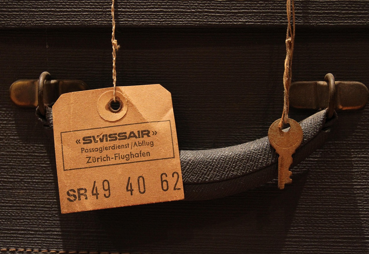 Ein Adressanhänger innen und außen sorgt