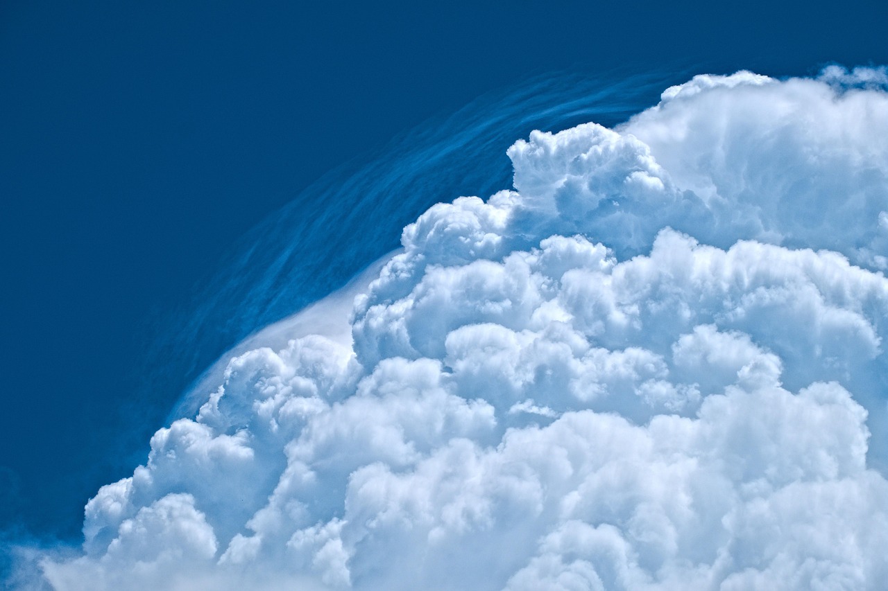 Wetter deuten ohne Technik: Die Zeichen der Natur lesen